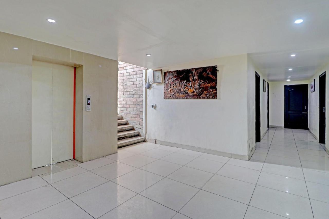 Oyo 74073 Hotel Abhishek Ludhiana Exterior photo